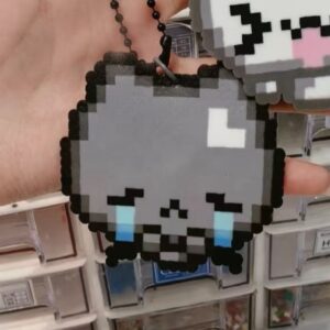 Pixel style keychain [style 21]