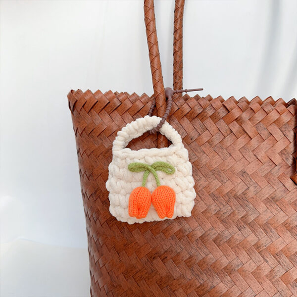 oly-19e973c18b781c2916d5ac57006dab13 Wholesale Cute Woven Flower Plush Mini Coin Purse for Students, Backpacks and Keychains
