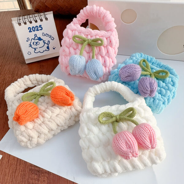 oly-264486a6c3c5ccdc41613199b5368abb Wholesale Cute Woven Flower Plush Mini Coin Purse for Students, Backpacks and Keychains