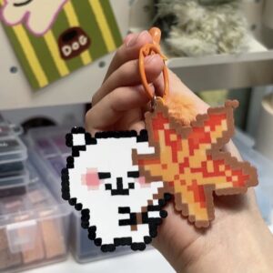 Pixel style keychain [style 24]