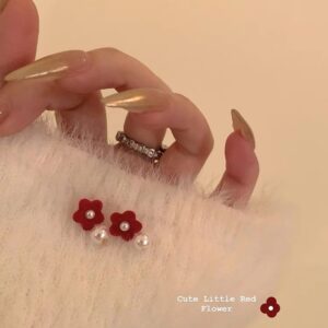 Flocking flower pearl earrings