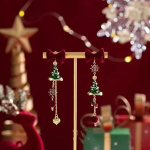 Bow green christmas tree earrings
