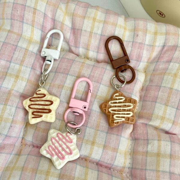 Wholesale Cute Syrup Star Biscuit Resin Keychain for School Bag Gift