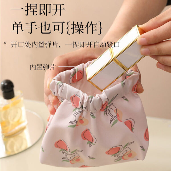 oly-bd24f0261b5eecb408ad21aa3894ab18 Wholesale Shrapnel Print Makeup Bag Lipstick Key Storage Bag Portable Small Mini Bag Jewelry Bag Coin Purse