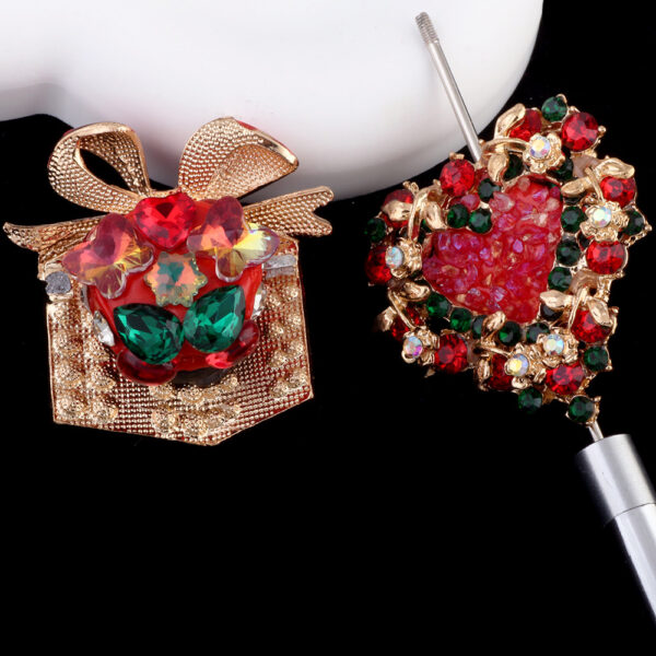 oly-00be5f5c7b43b91d4e00f682766116a3 Wholesale Christmas Santa Sleigh Polymer Clay Beads DIY Bag Charm Craft Supply