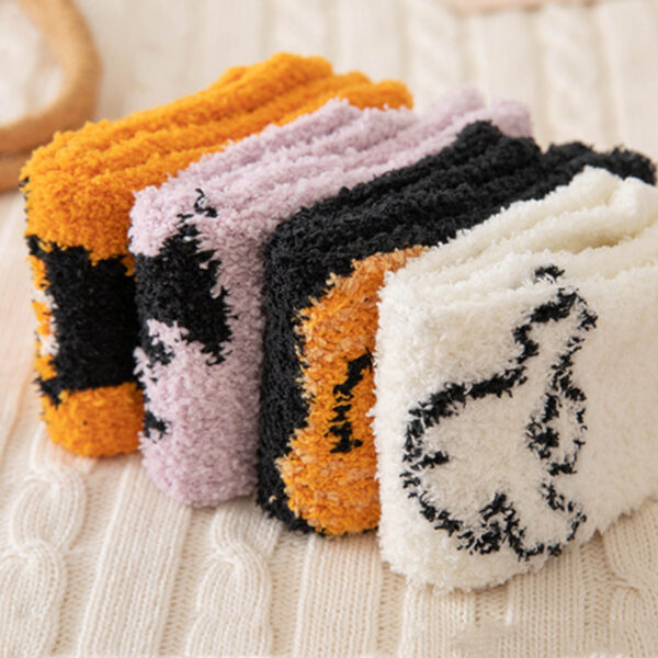 oly-01025069ba4e28d1c316d3ddf618322c Wholesale Thick Fleece Mid Calf Socks for Winter Halloween Cartoon Casual Everyday Wear
