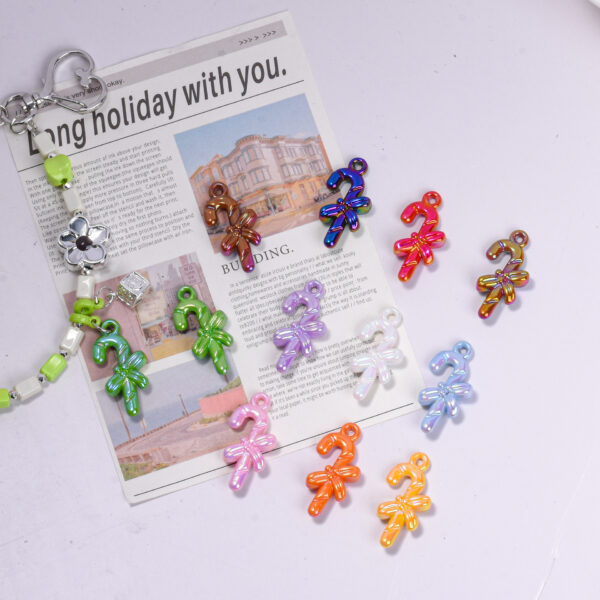 oly-01499039eaca237877a2e8db23364b8d Wholesale UV Plated Acrylic Christmas Cane Pendant DIY Phone Charm Resale Jewelry Accessory