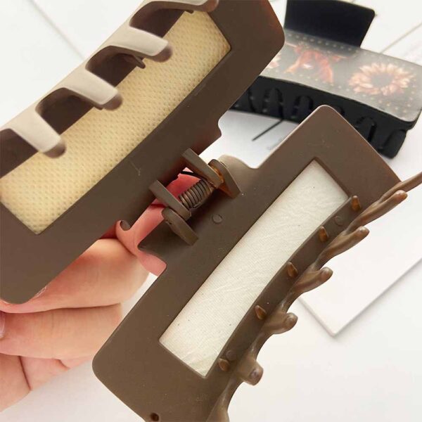 oly-026b663593a69074cdad7e1c5c8e1717 Wholesale Leopard Print Acrylic Hair Claw Clip Stylish Fashion Accessory for Everyday Styling Boutique Resale