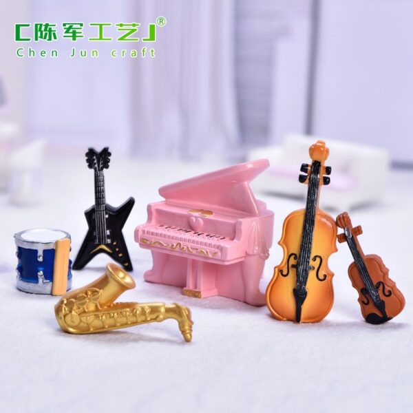Wholesale Cartoon Music Instrument Resin Ornaments Miniature Piano Guitar Desktop Decor Decorative Accent for Home