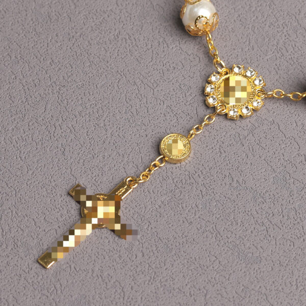 oly-02d1951bdbae3f51b0261d60b0b27c9f Wholesale Cross Bead Bracelet Gold Silver Glass Pearl Fashion Accessory