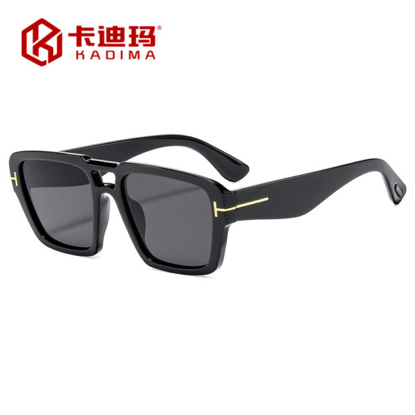 Wholesale Trendy Square T Shape Sunglasses UV400 Black Frame Grey Lens Fashion Accessory Boutique Resale