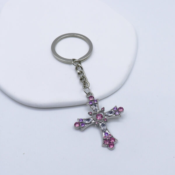 Wholesale Gothic Style Cross Heart Keychain Pendant Metal Bag Charm