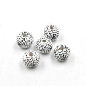 YS057 White