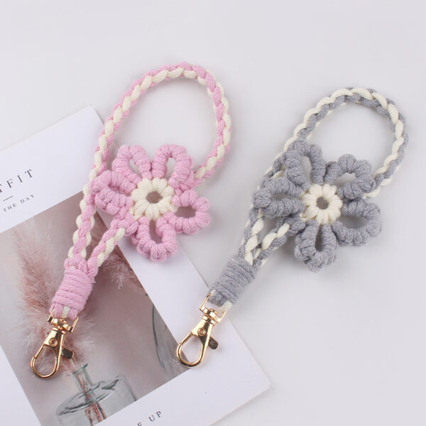 oly-084c1d28d56c86c2c044a741ea3b3bcf Wholesale Cotton Handwoven Flower Keychain Korean Style Trendy Fashion Accessory for Everyday Use