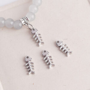oly-08d4bb65a51742a85fc23bf0816ff2bf Wholesale Chic Fishbone Pendant Alloy DIY Fashion Accessory for Jewelry Making