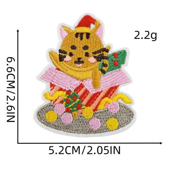 oly-0ac745933b73f4ea8b657bf2d9747ddd Wholesale Christmas Themed Embroidery Patches - Cartoon Deer and Snowflake Design - Polyester Thread, for Socks, Gift Accessory