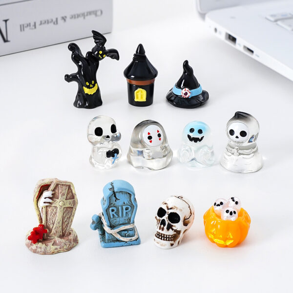 Wholesale Resin Halloween Pumpkin Ghost Doll - DIY Desktop Decor Blind Bag Accessory for Home Decor