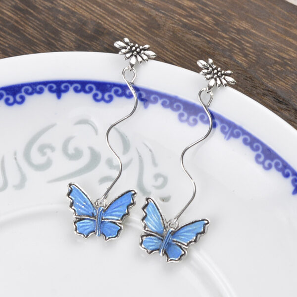 oly-0c7b9ecd004b2e180c7e4770052ff5a8 Wholesale Retro Butterfly Drop Earrings Vintage Metal Jewelry Fashion Accessory for Party