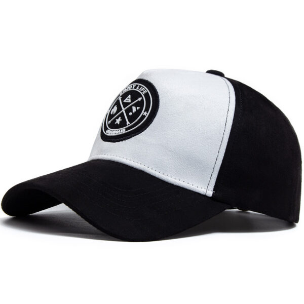 Wholesale Hip Hop Style Suede Baseball Cap with Leather Label Adjustable Red Sun Hat for Everyday Fashion Accessory