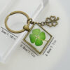 Wholesale Vintage Copper Lucky Clover Keychain St Patrick's Day Gift Square Glass Pendant Charm