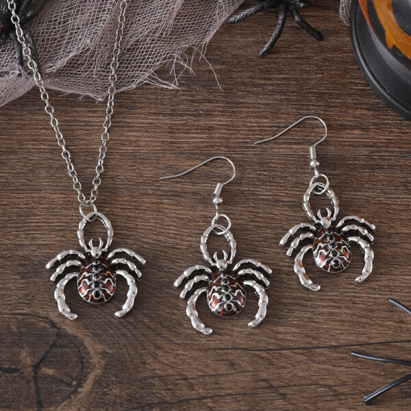 Wholesale Zinc Alloy Electroplated Gothic Spider Halloween Earring and Necklace Set Fashion Accessory