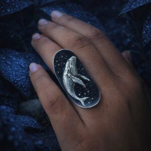 Wholesale Vintage Black Gold Oval Open Ring with Whale Pattern, Alloy Women's Jewelry Accessory
