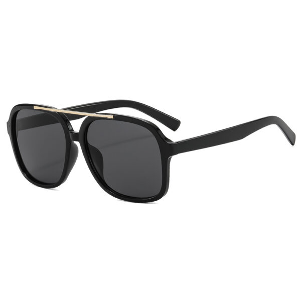 oly-10e64682eddd963bb078dda6080a1d1e Wholesale Black Frame Retro Square Pilot Sunglasses for Women Fashion UV400 Everyday