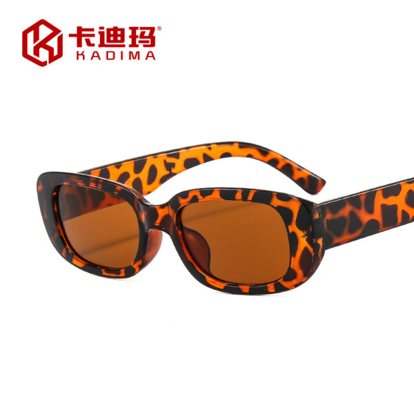 Wholesale Trendy Square Sunglasses White Frame Pink Lens Fashion Accessory Gift for Women