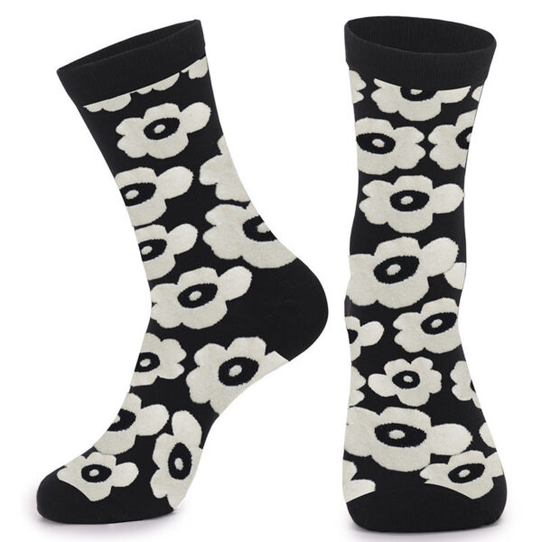 Wholesale Love Pattern Mid Calf Socks for Women Cotton Blend Knit Gift for Everyday Use