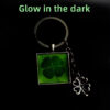 Wholesale Glow in the Dark Four Leaf Clover Keychain St Patrick's Day Fashion Accessory Gift