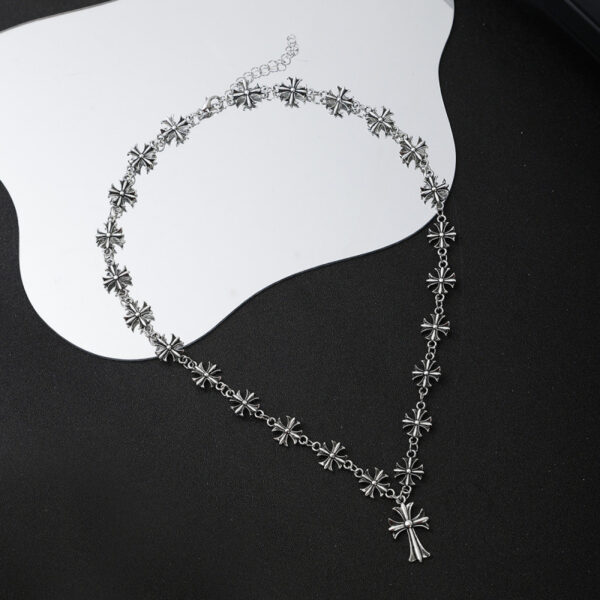 Wholesale Hip Hop Layering Cross Pendant Necklace Set Unisex Zinc Alloy Ancient Silver Boutique Resale Accessory