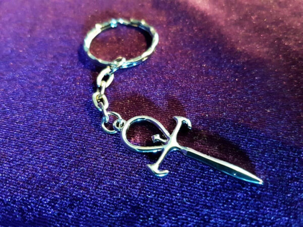 Wholesale European Gothic Cross Keychain Alloy Fashion Accessory for Boutique Resale