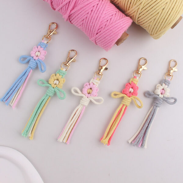 oly-1534704a4649c5d3f07eaaa44b4f500d Wholesale Handwoven Cotton Rope Flower Keychain Gift Boutique Resale Accessory