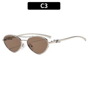 C3-Silver-framed Tea Slices