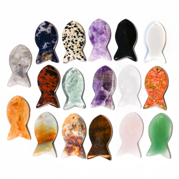 Wholesale Jade Fish Shape Pendant Decorative Accessory for DIY Jewelry and Keychain