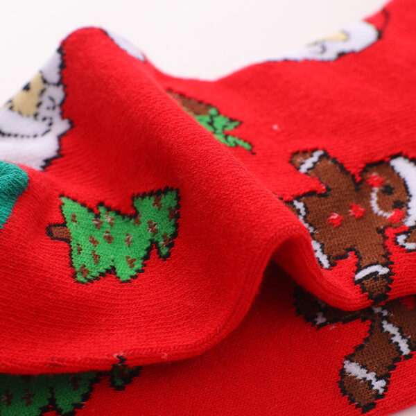 Wholesale Fashion Christmas Cotton Socks Elk Snowman Mid Calf Socks for Women Gift