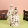 Wholesale White Resin Skeleton Couple Ornament for Home Decor and Halloween