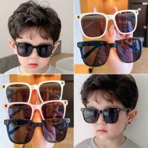oly-18183c5a7cb33888d681819da1d7714a Wholesale Retro Children's Square Sunglasses UV400 Black Frame Sunscreen Fashion Accessory