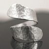 oly-18ccdac2a1c8b9aef2601b9108aa9440 Wholesale Retro Style Irregular Texture Adjustable Silver Alloy Ring Jewelry Accessory