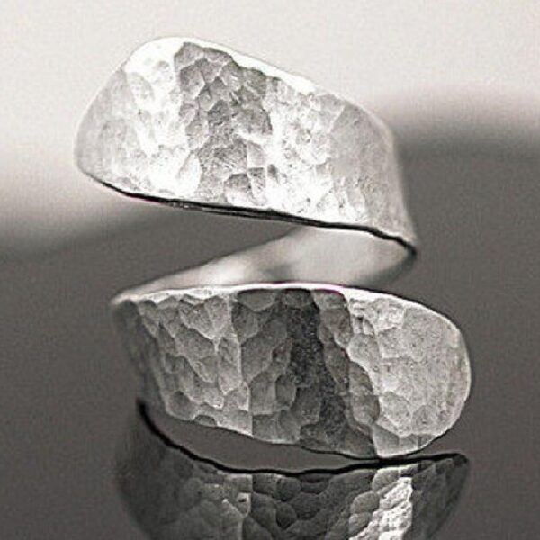 oly-18ccdac2a1c8b9aef2601b9108aa9440 Wholesale Retro Style Irregular Texture Adjustable Silver Alloy Ring Jewelry Accessory