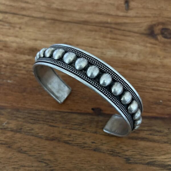 Wholesale Vintage Silver Alloy Open Bangle Bracelet - Trendy Jewelry Accessory
