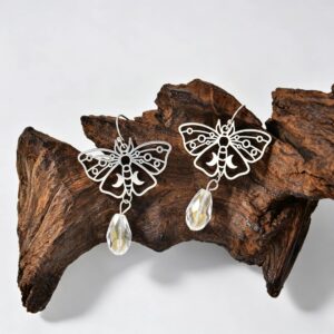 Hollow out butterfly pendant earrings - a pair in clear color (FG1671-1)