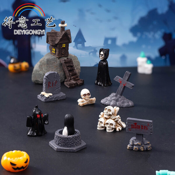 Wholesale Resin Halloween Skull & Tombstone Decorative Accent Home Decor