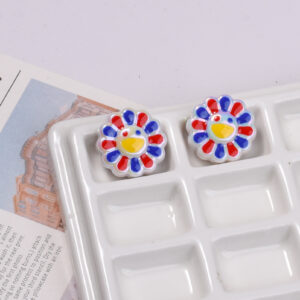 Dark blue dot oil sunflower