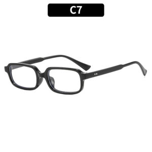 C7-black frame white film