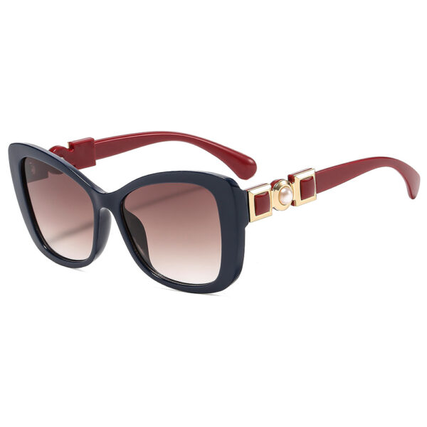 oly-1f5294591d638e4f27456f5e57eb8f44 Wholesale Butterfly Pearl Inlay Sunglasses UV400 Protection Black Frame Grey Lens Boutique Accessory