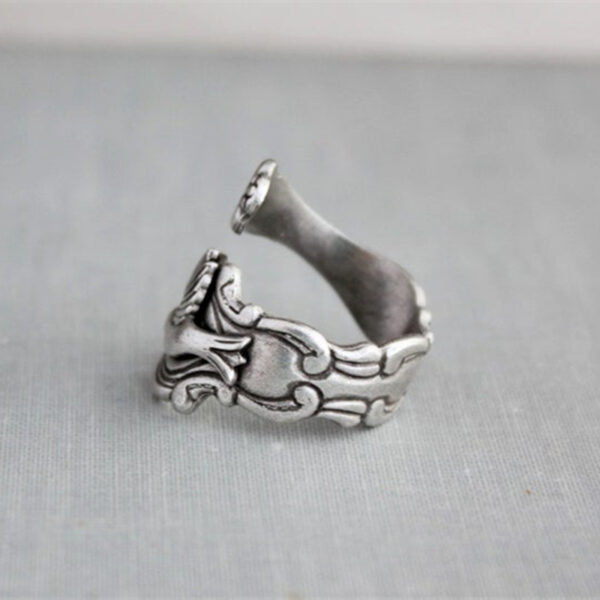Wholesale Alloy Electroplated Adjustable Vintage Geometric Ring for Party Girls Boutique Resale
