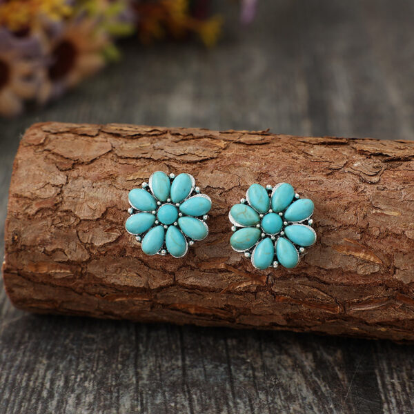 oly-20f9746a88905027b27483253622ba72 Wholesale Retro Bohemian Floral Turquoise Earrings Alloy Electroplated Party Wear