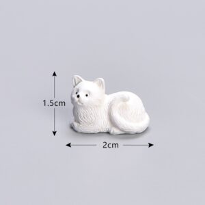 No. 32 white cat / Simulation furniture series