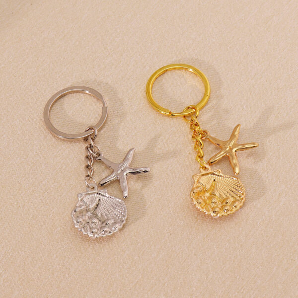 Wholesale Gold Metal Pearl Shell Heart Keychain Fashion Accessory